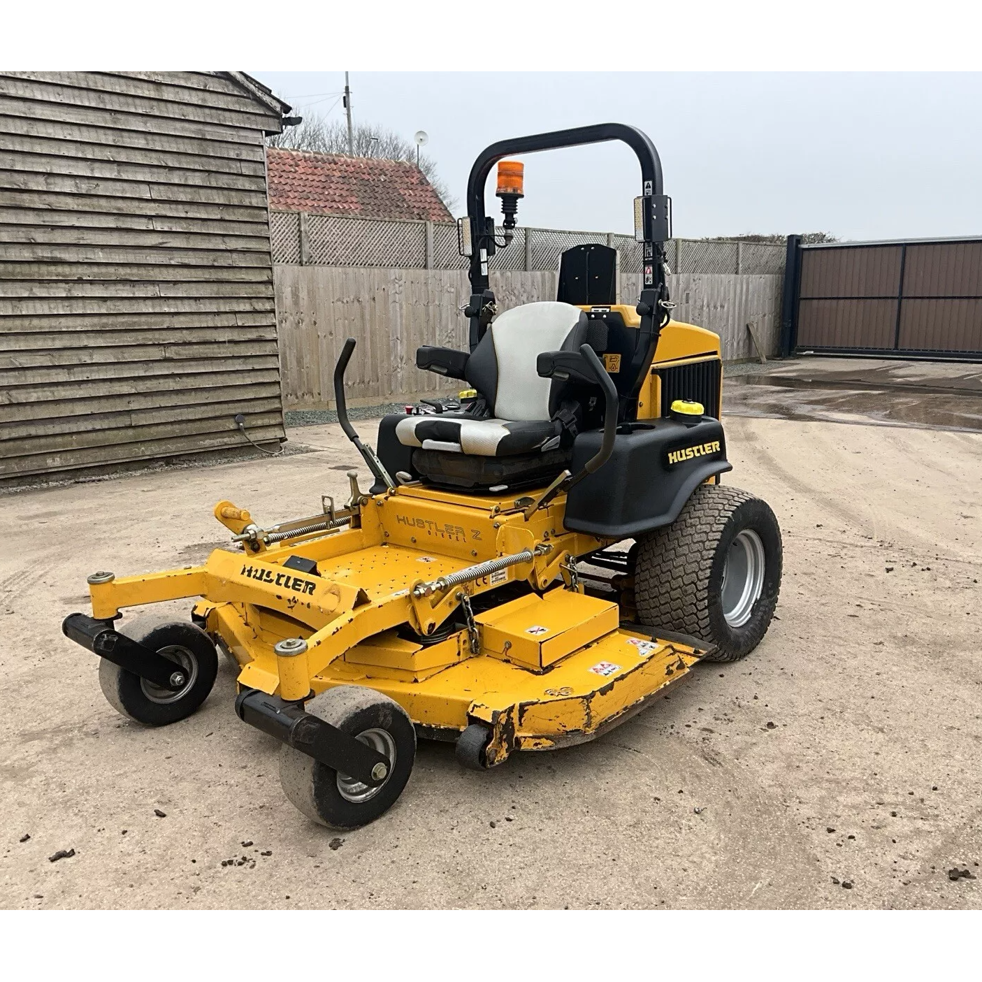 Lawn tractors for sale discount